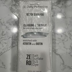 Detox Shampoo to Remove Build-Up, Oil, and Dirt. Salon-Grade Formula with Biotin and Keratin, Salt-Free, Sulfate-Free, and Paraben-Free for Clean, Ref