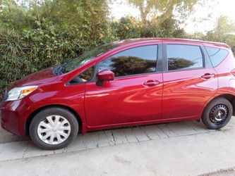 Nissan versa Note 2016