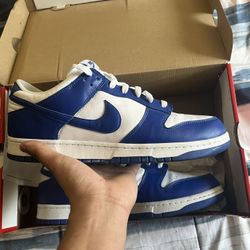 Nike dunk low kentucky Size 13