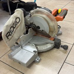 Ridgid 10” Compound Miter Saw MS1065LZA