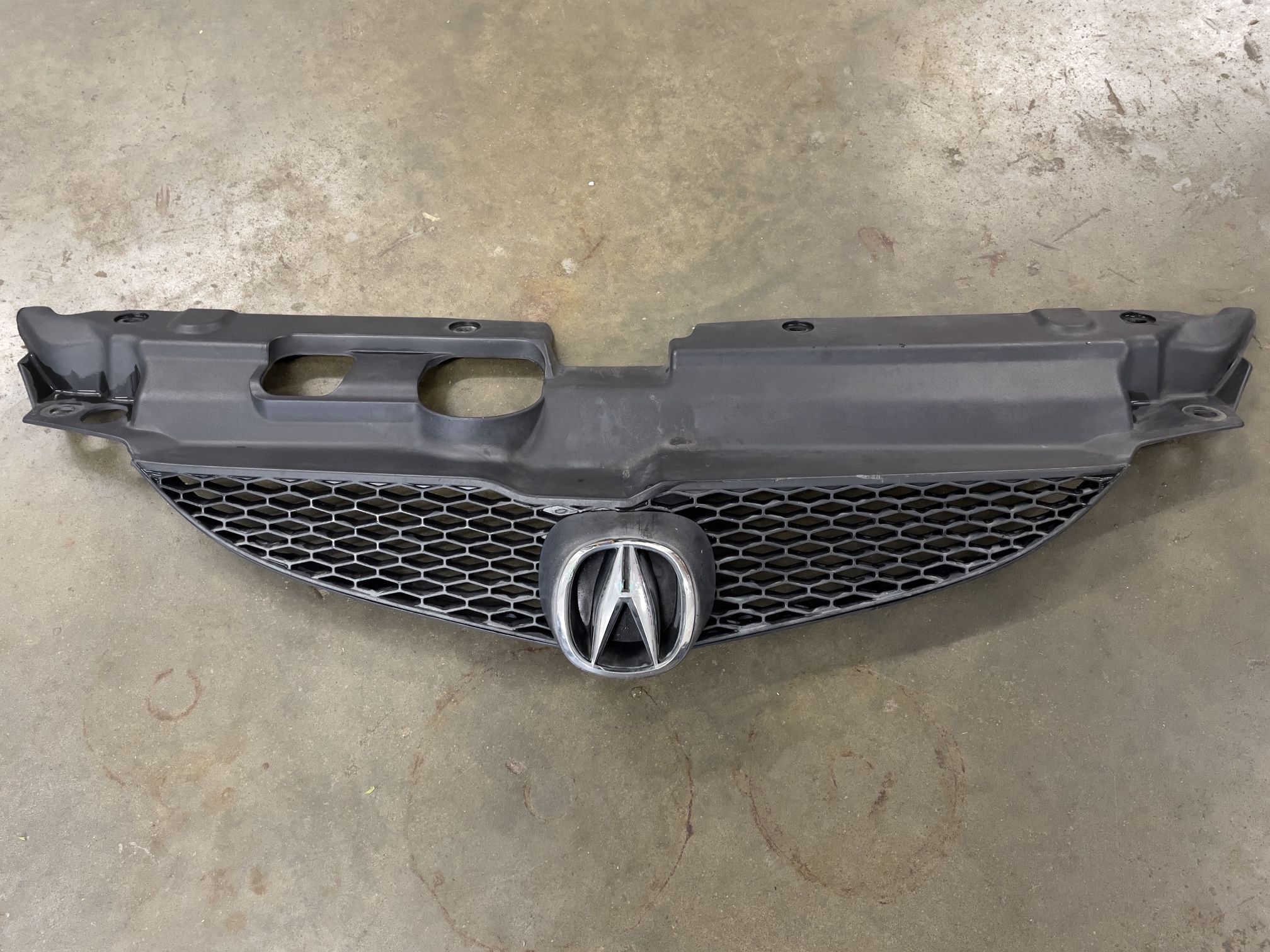 RSX Front Grill With Acura Emblem