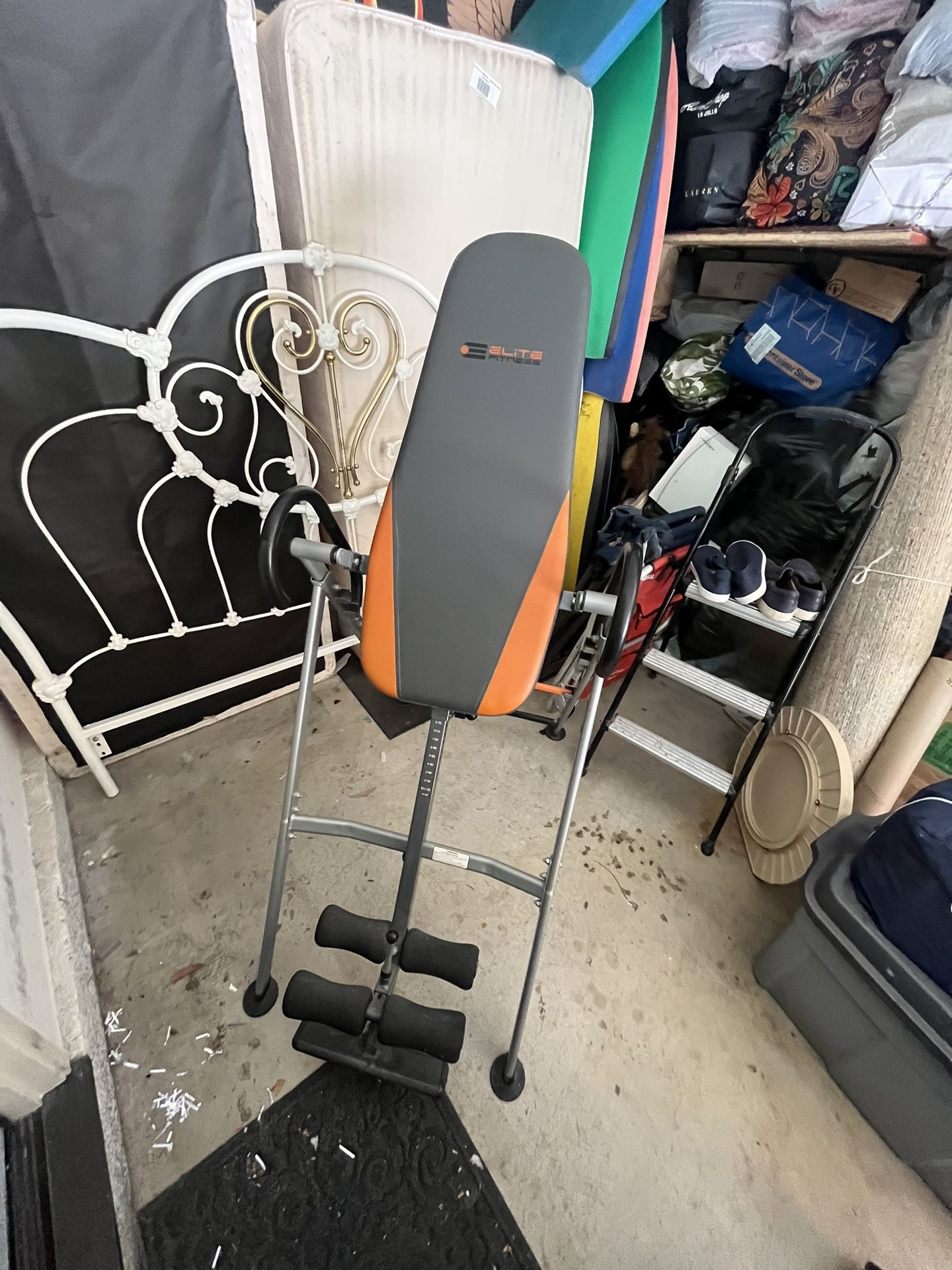 Inversion Table(Elite Fitness)