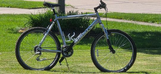 GIANT RINCON EDITION - ALL TERRAIN BIKE - EX LARGE FRAME - TUNED