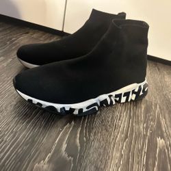 White Balenciaga Graffiti Runners No Trades Size 10.5