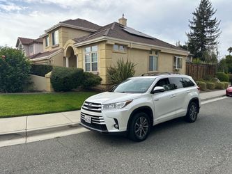 2017 Toyota Highlander