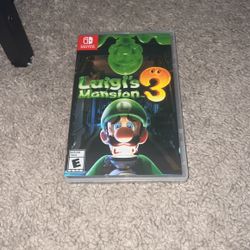 Nintendo Switch Games (Luigi’s Mansion 3)