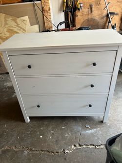 White dresser