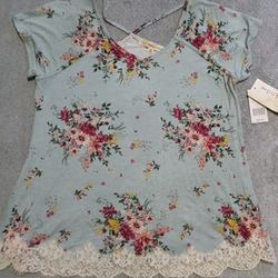 Women's Size Medium Rewind Shirt Short Sleeve Lace Flowers