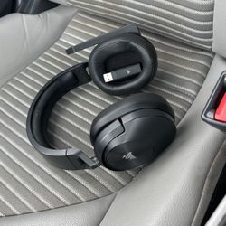 Corsair Headset and dongle