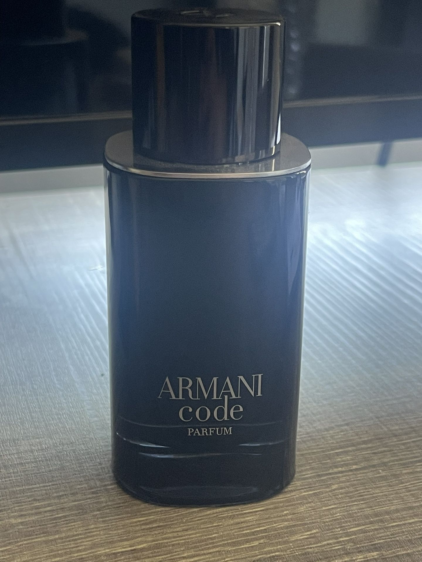 Armani code parfum 