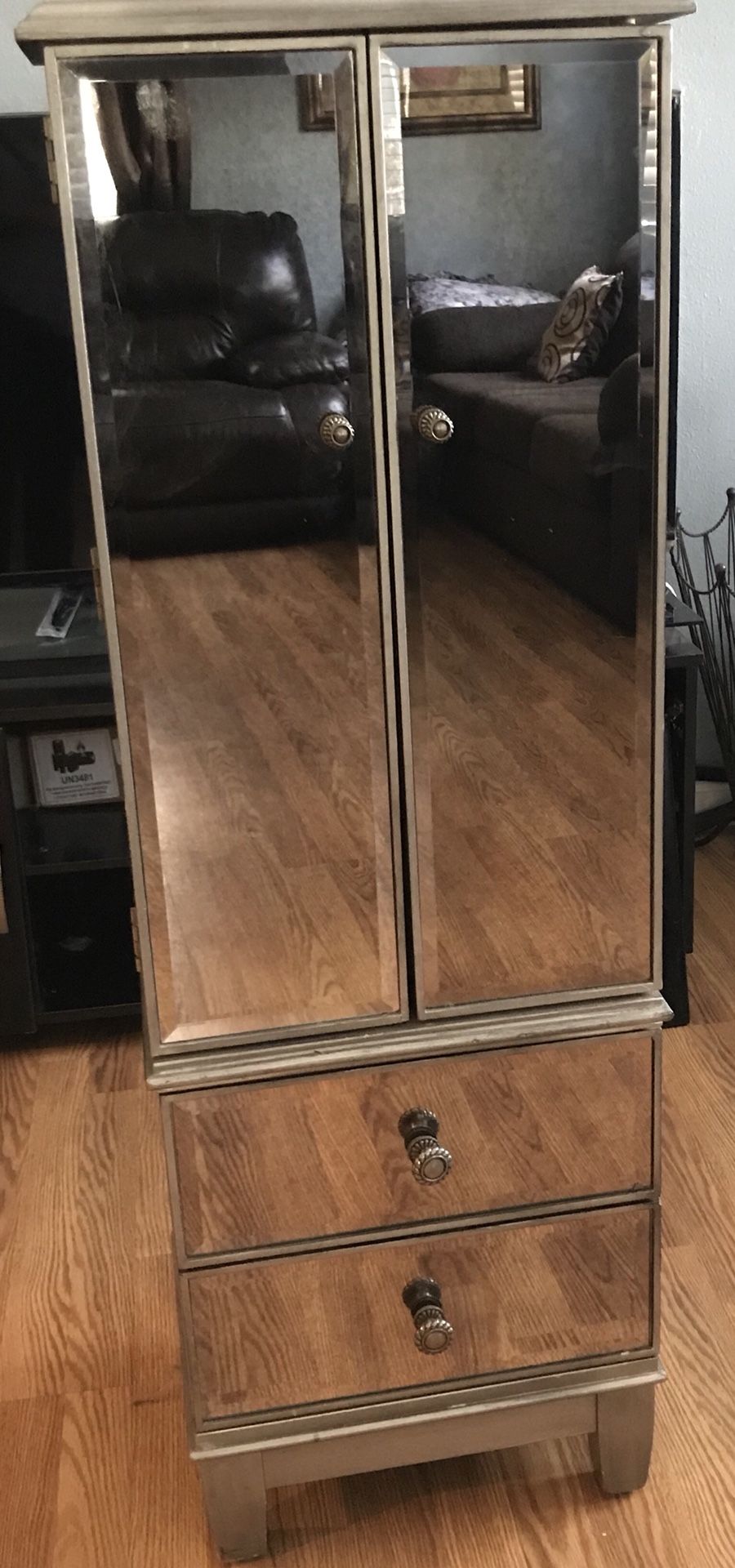 Pier 1 Hayworth Jewelry armoire REDUCED price!!