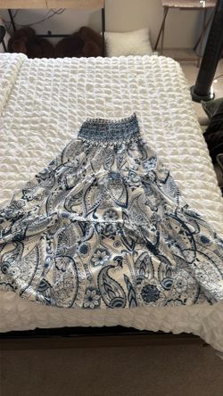 Blue&white long skirt