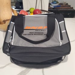 This is a BNSF Railway lunch cooler bag