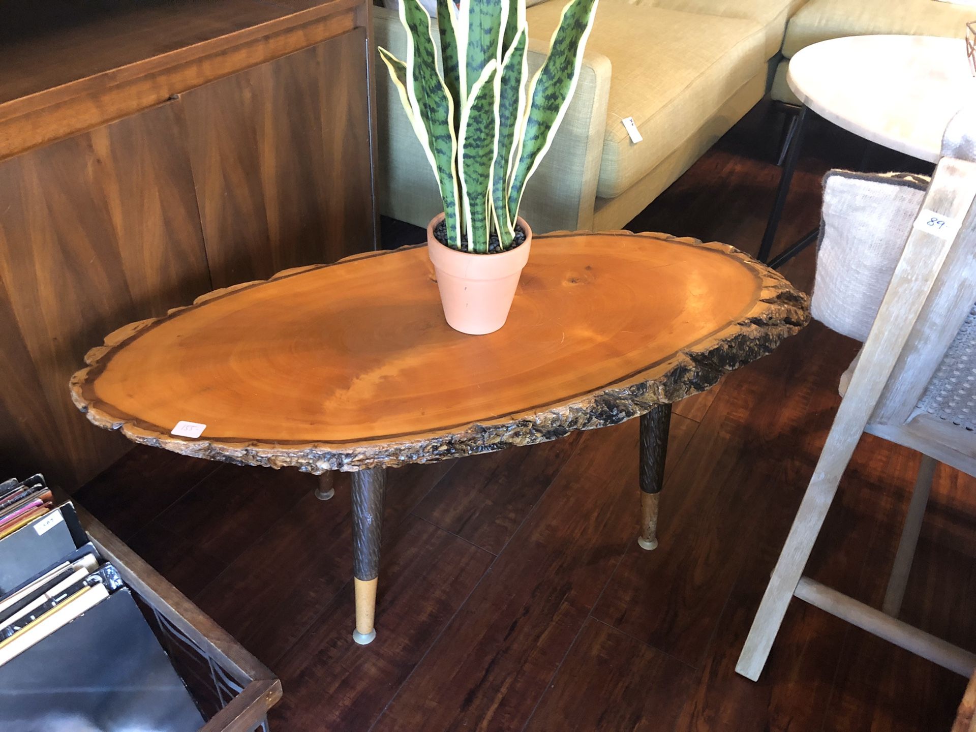 MCM Small coffee table 40x17x16