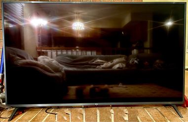 LG 65” 4K UHD Smart TV – Excellent Condition