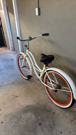 Women’s Beach Cruiser