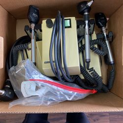 Welch Allyn Otoscopes/ophthalmoscope 