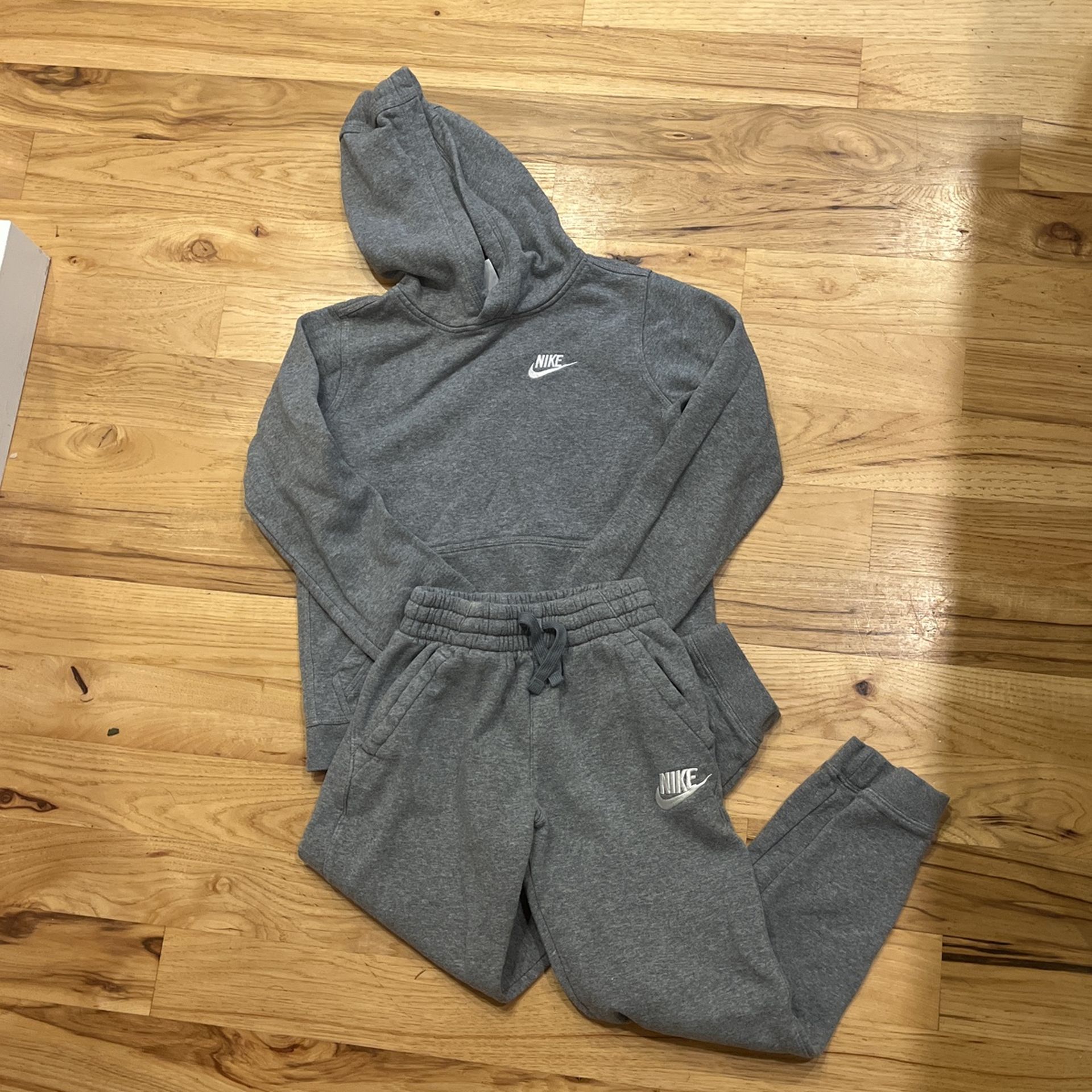 Nike Hoodie And Sweats Kids Size M
