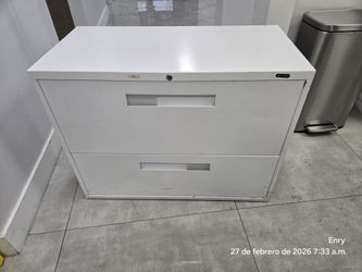 Archivador con cerradura con dos cajones