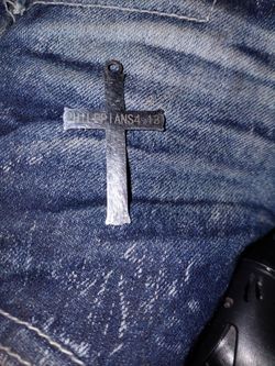 Philippians 4:13 Cross Pendant