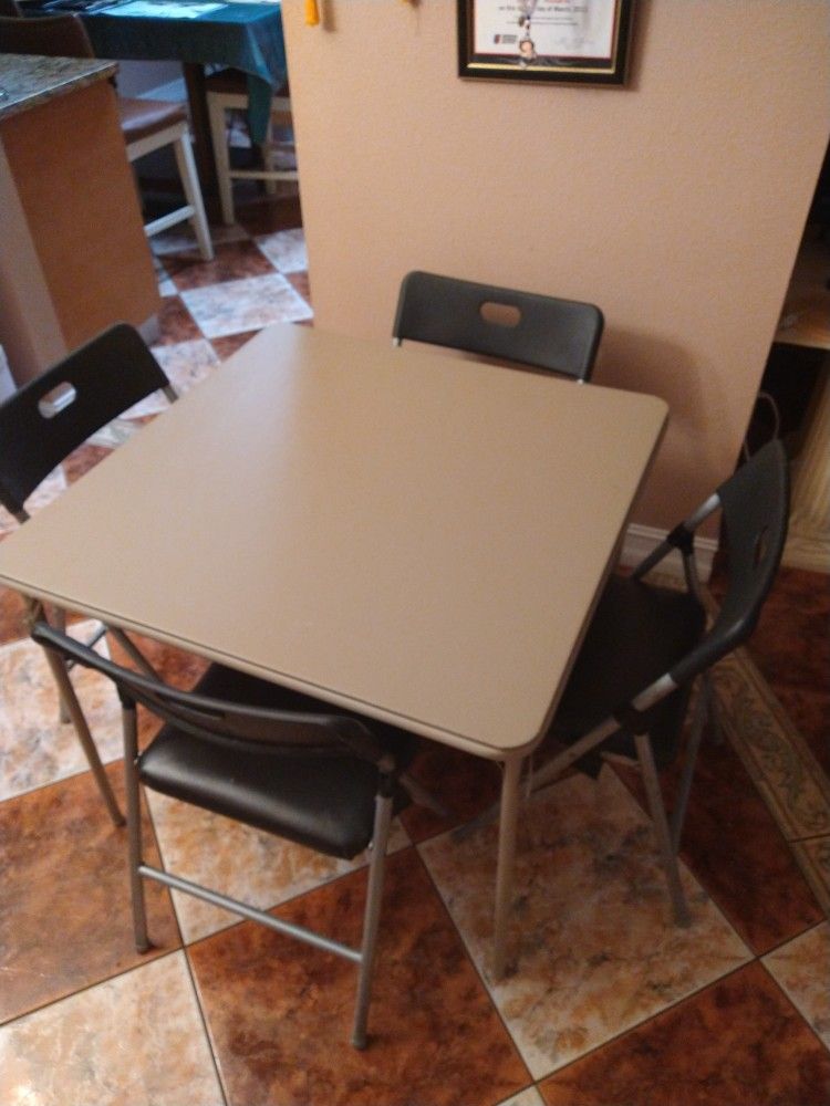 Table And Chairs 