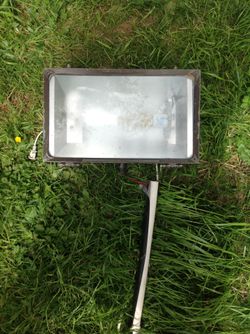 Shop light with house hold bulb conversion