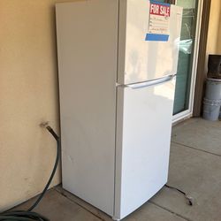 Refrigerador En Muy Buenas Condiciones.