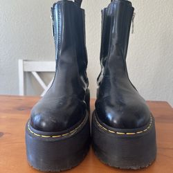 Doc Marten Platform Chelsea