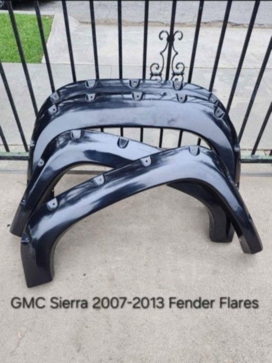 GMC Sierra 2007-2013 Fender Flares 