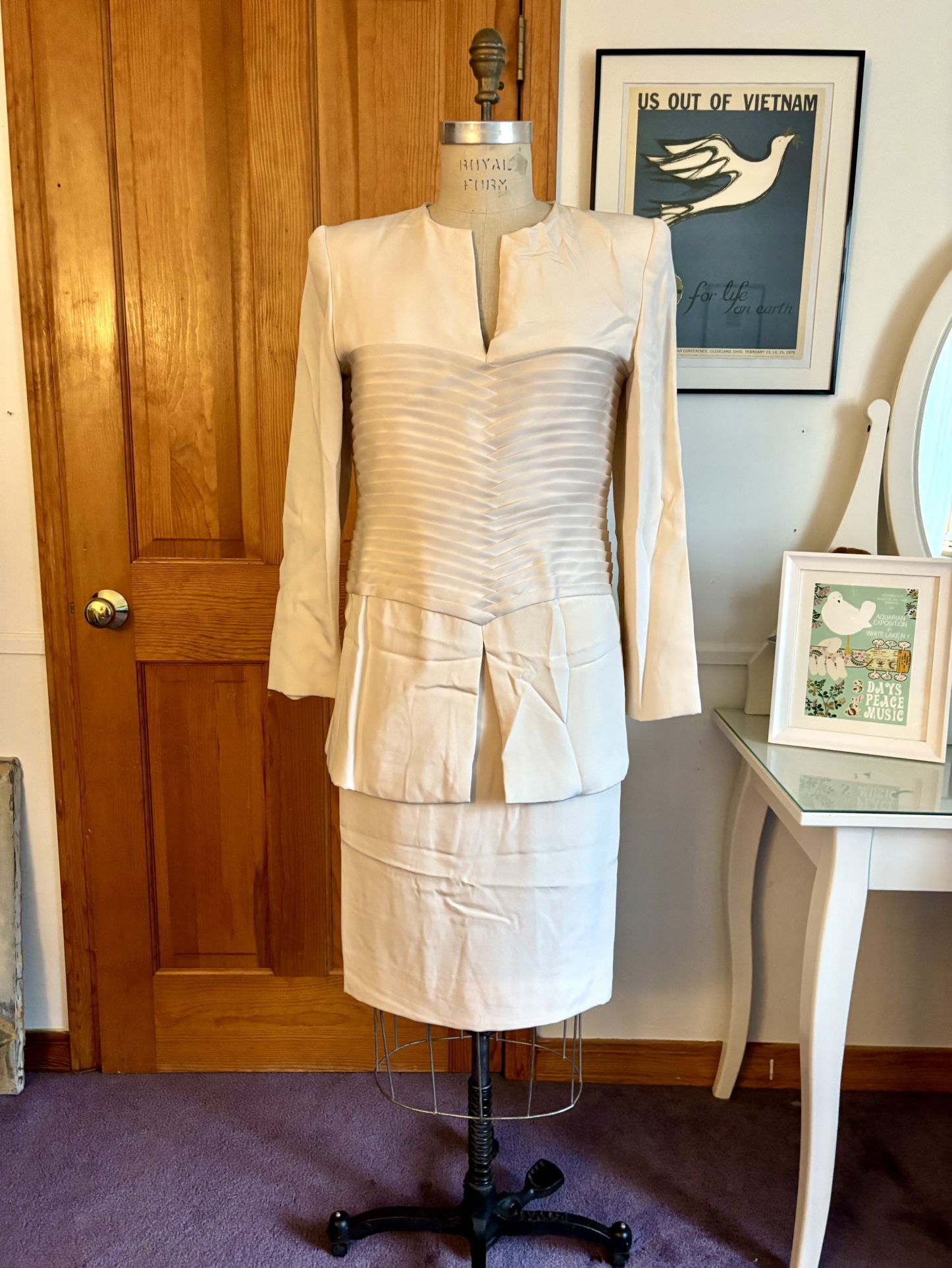 Vintage 1990S 100% Silk Cream, Carolina Herrera Suit