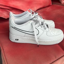 New Air Force 1 Size 7y