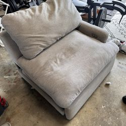 Free Single Sectional Arm Motor Couch 