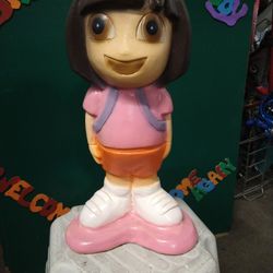 18" DORA THE EXPLORER BANK FREE DELIVERY