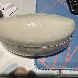 Coach White Sunglass Clam Shell  Hard Case 