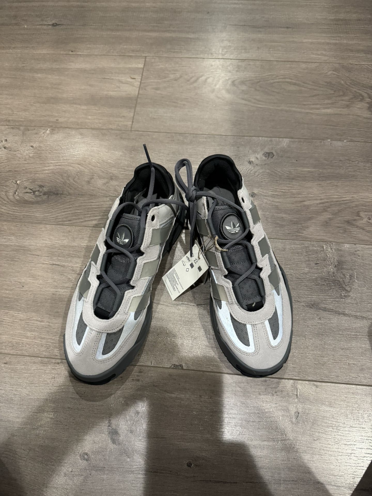 Adidas Niteball Size 8 Men New No Box