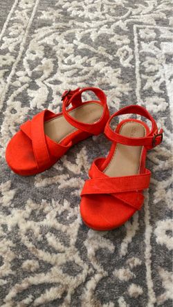 Size 9c toddler shoes
