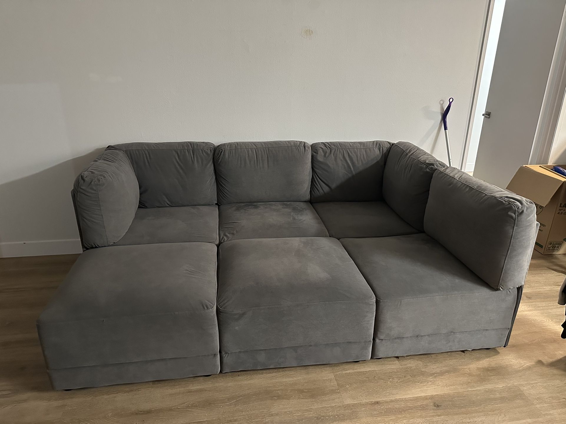 6-Piece Light Grey Sectional