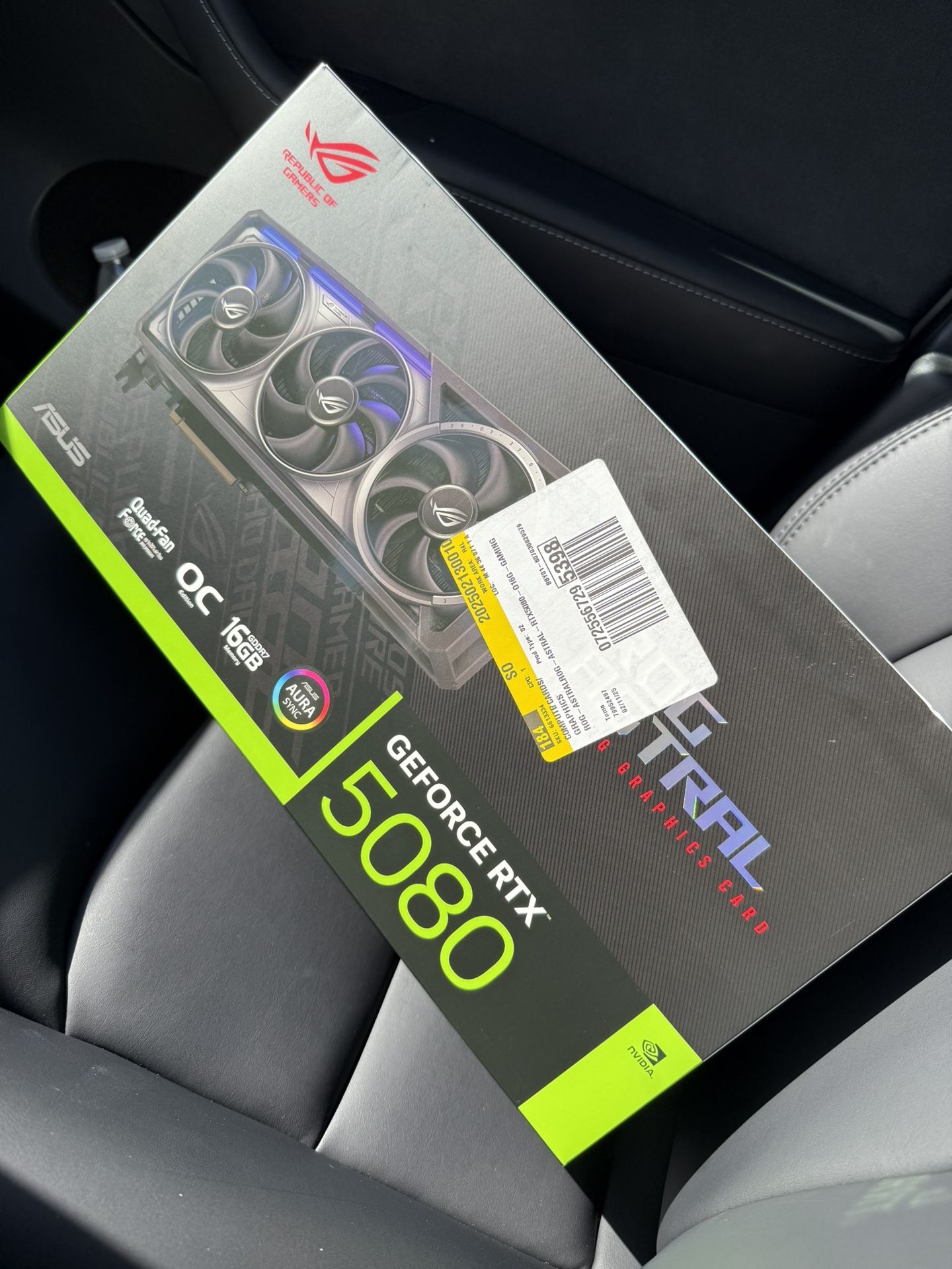 ASUS NVIDIA GeForce RTX 5080 Astral OC 16GB GDDR7