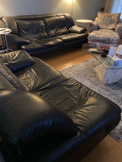 Leather living room set. $600