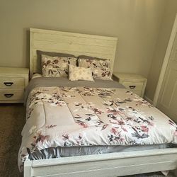 Queen Bed Furniture Plus Mattress