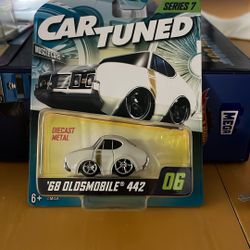 Car Tuned 68 Oldsmobile 442 Diecast