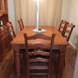 Honey oak Dining Table and 2 Matching Chairs