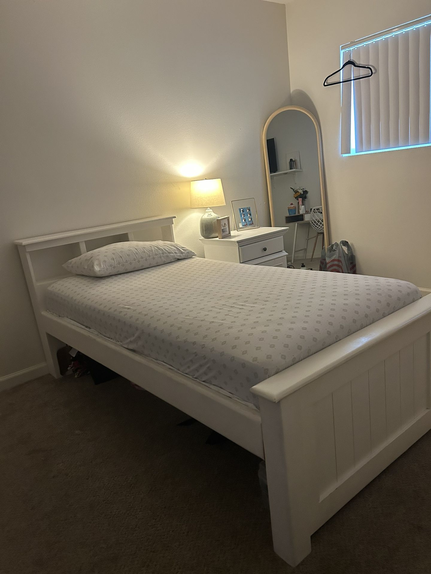 Twin Bed With Matters Include