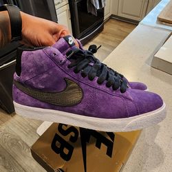 Nike SB Varsity Purple Blazers Size 11