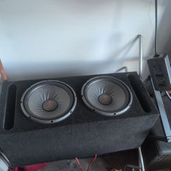 2 Jbl stage102 10" In Enclosure 