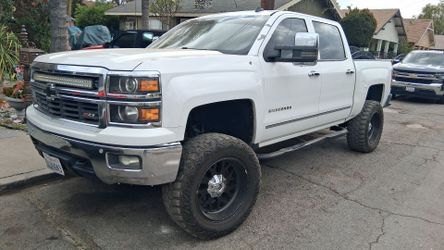 2014 chevi silberado z71 placas al corriente