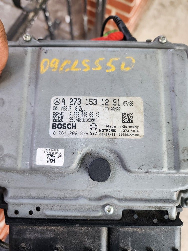 Mercedes  V8 M273 Ecu 273 153 12 91
