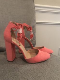 Brand new coral high heels size 8