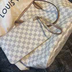 Louis Vuitton Purse