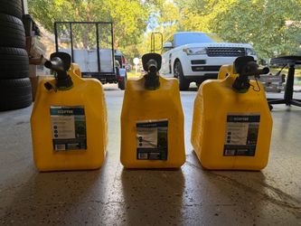 5 Gallon Gas Cans